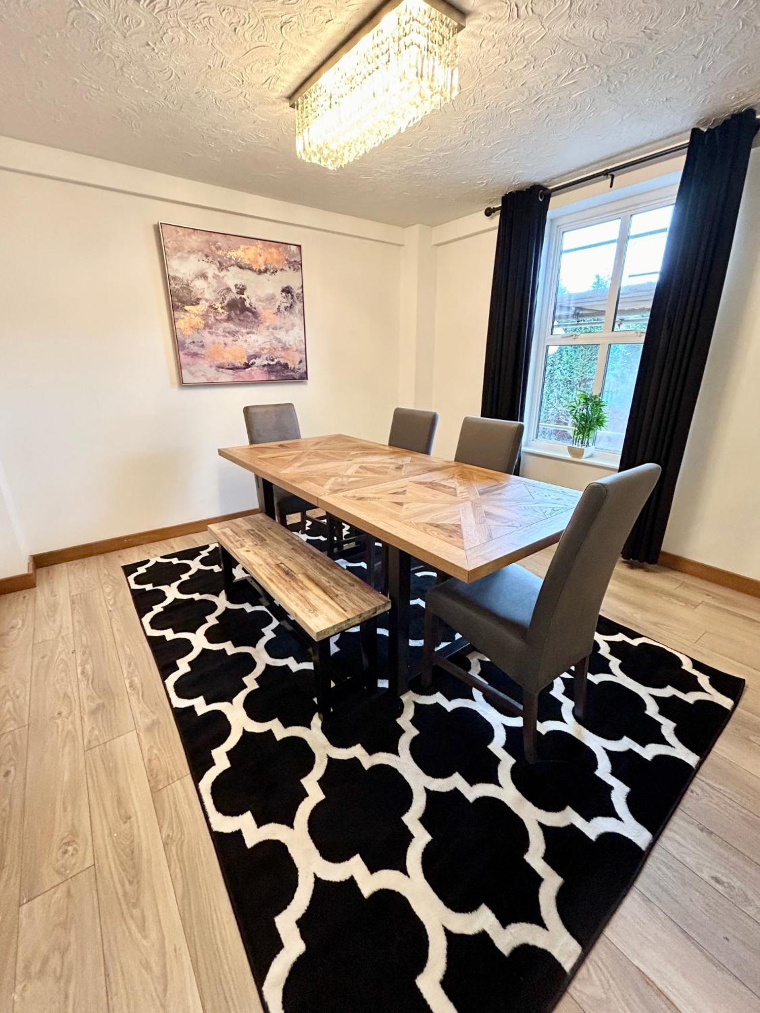 Spacious 3 Bedroom Apartment Close To Marina, 2 Parking Spaces, Kingsize Or Single Beds سوثامبتون المظهر الخارجي الصورة